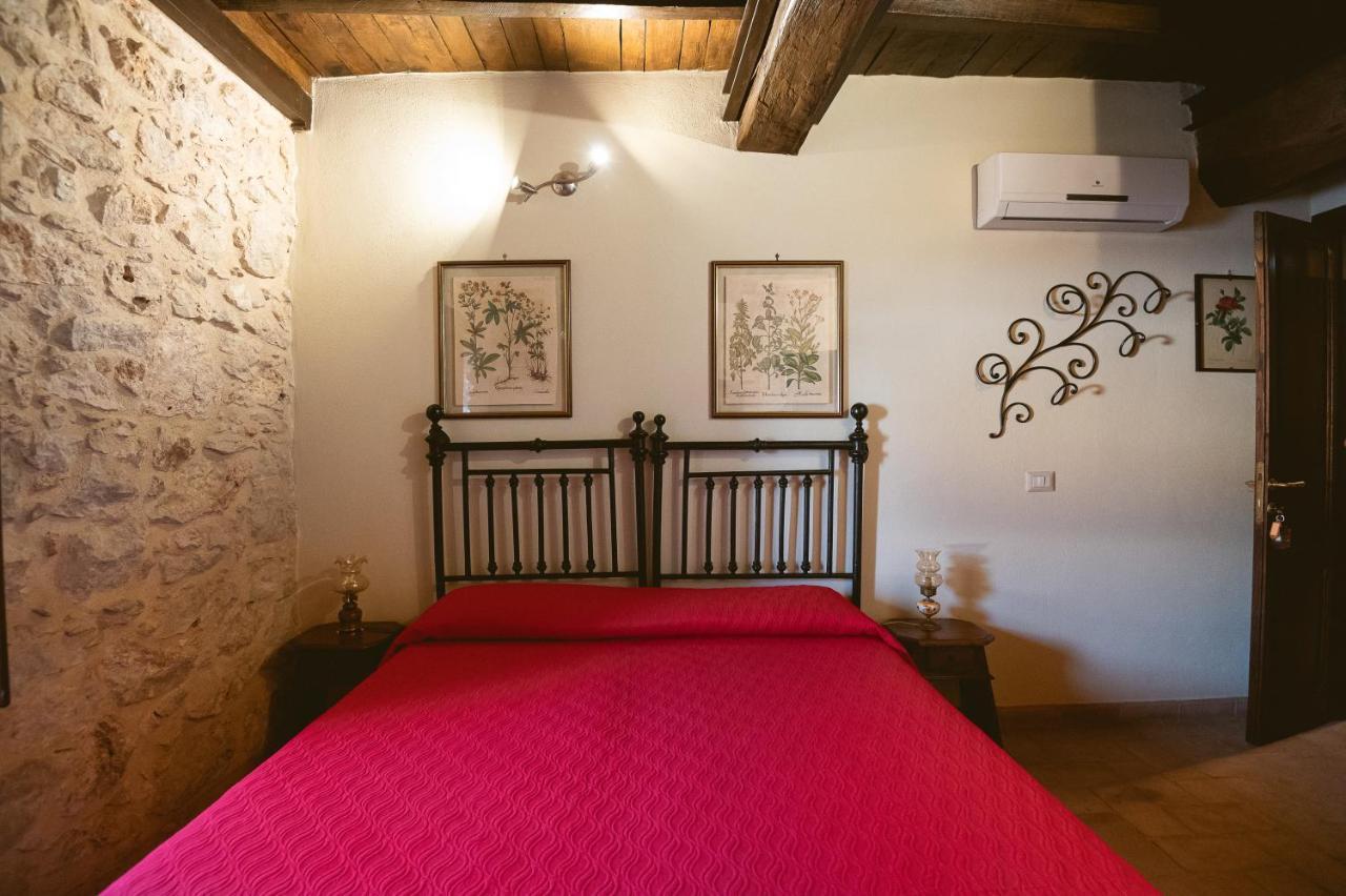 Bed and Breakfast Nena Al Borgo Castello Pico Екстер'єр фото