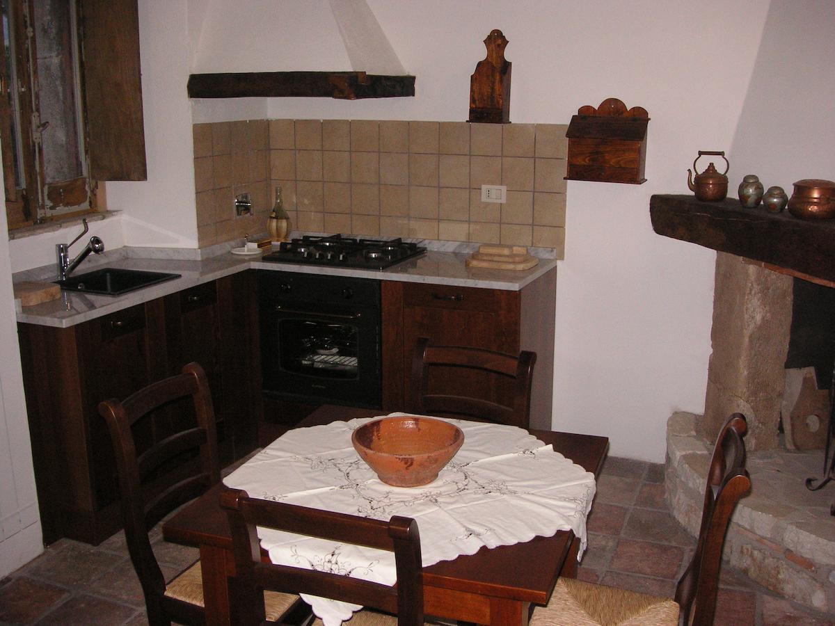 Bed and Breakfast Nena Al Borgo Castello Pico Екстер'єр фото