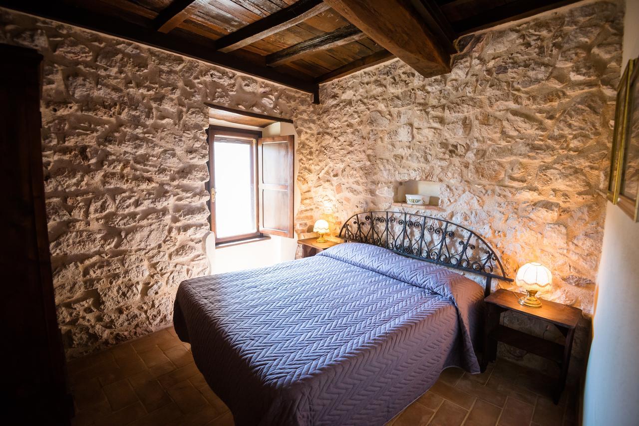 Bed and Breakfast Nena Al Borgo Castello Pico Екстер'єр фото