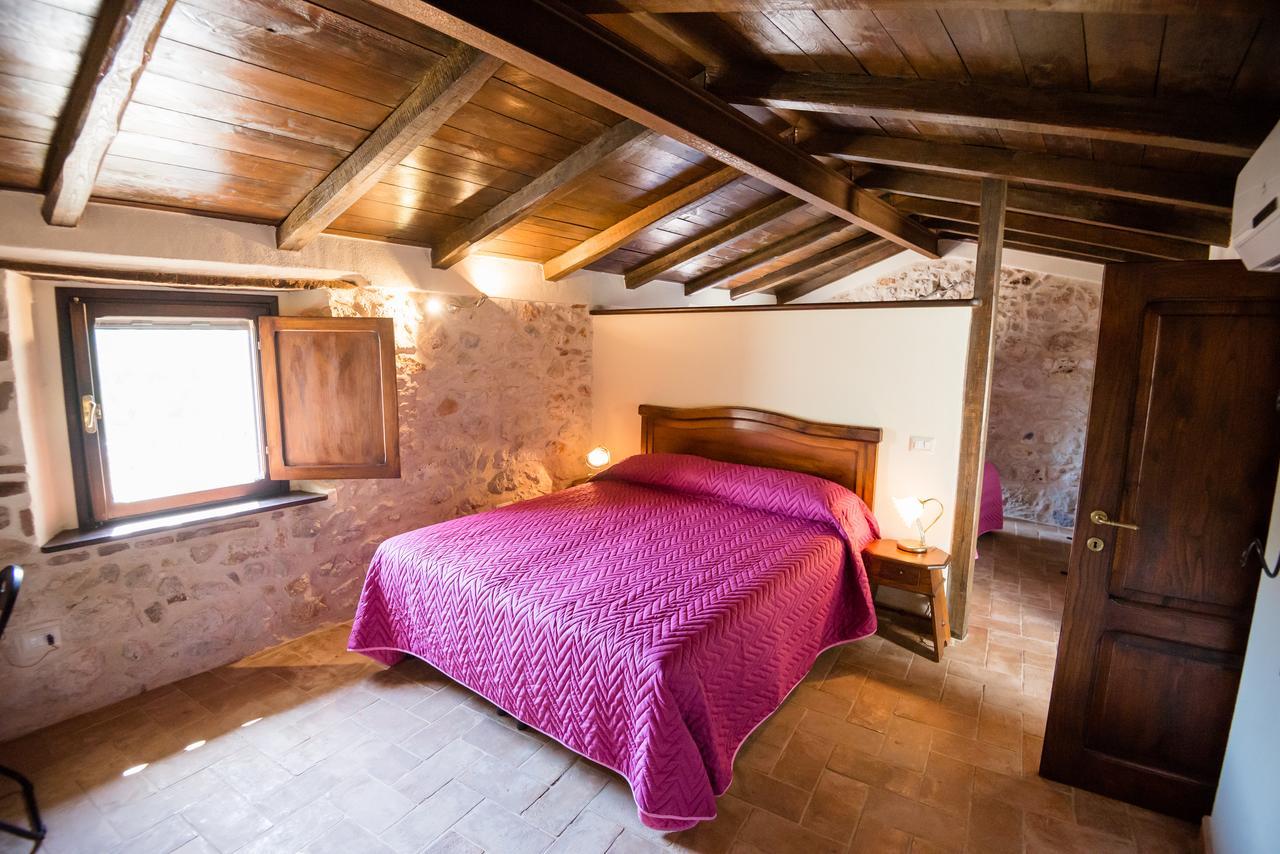 Bed and Breakfast Nena Al Borgo Castello Pico Екстер'єр фото