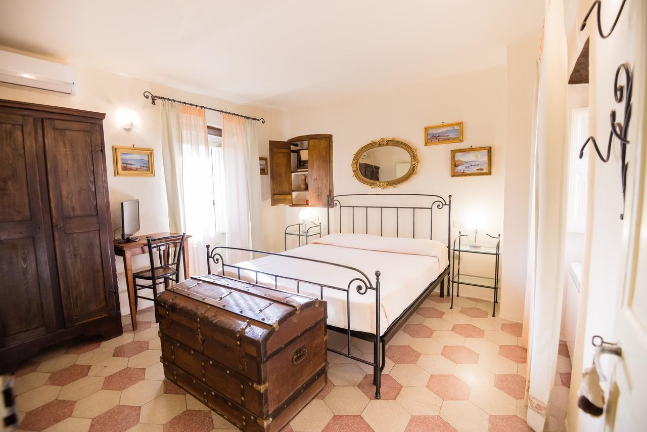 Bed and Breakfast Nena Al Borgo Castello Pico Екстер'єр фото