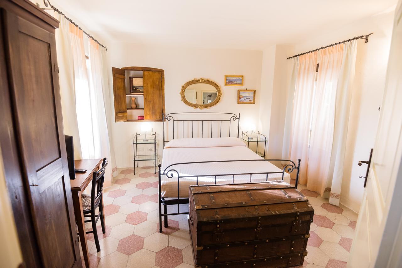 Bed and Breakfast Nena Al Borgo Castello Pico Екстер'єр фото