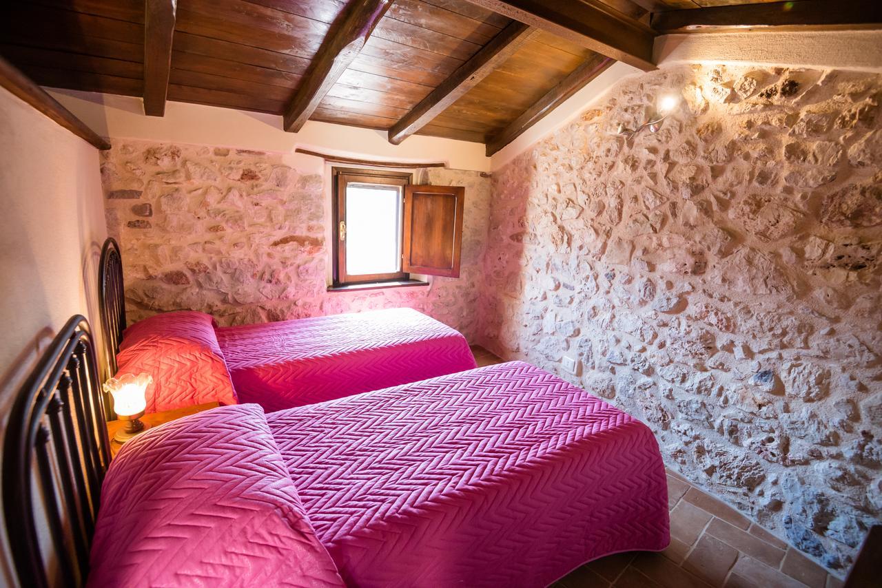 Bed and Breakfast Nena Al Borgo Castello Pico Екстер'єр фото