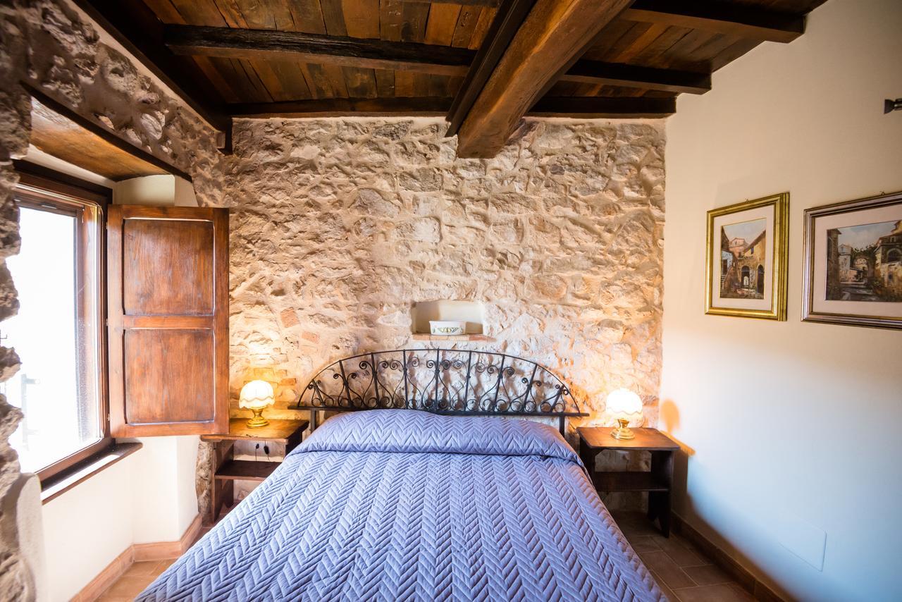 Bed and Breakfast Nena Al Borgo Castello Pico Екстер'єр фото