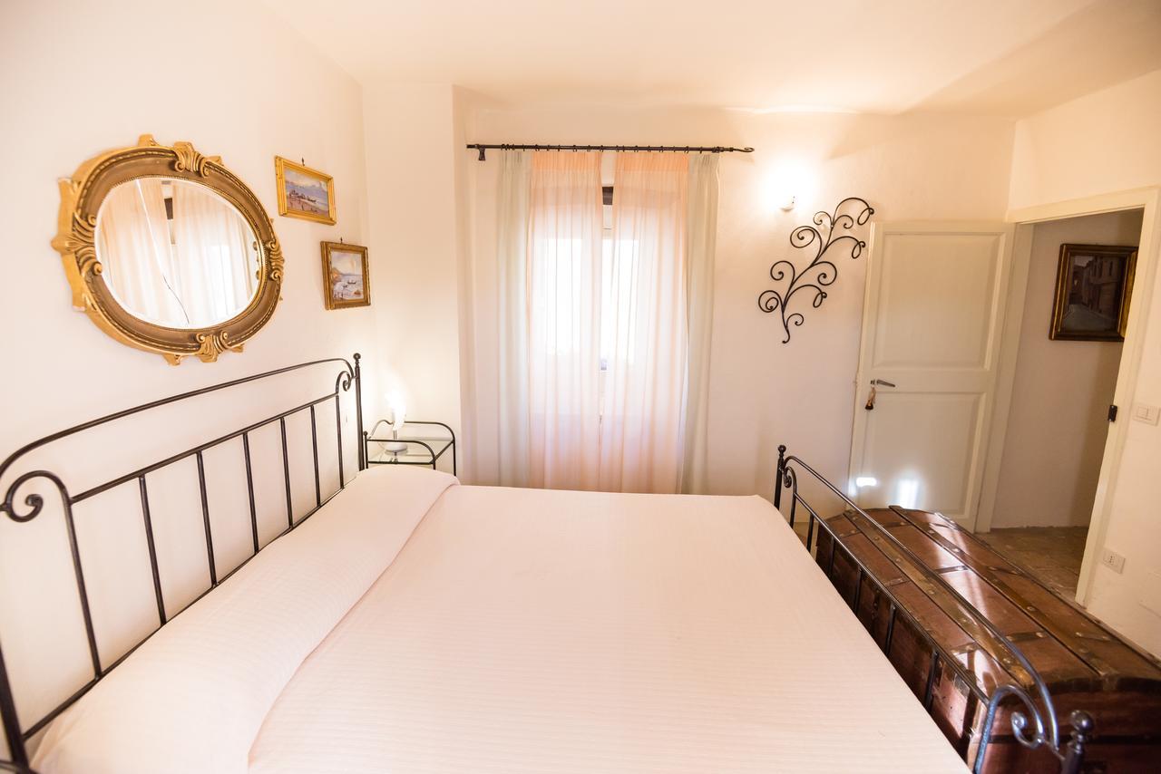 Bed and Breakfast Nena Al Borgo Castello Pico Екстер'єр фото