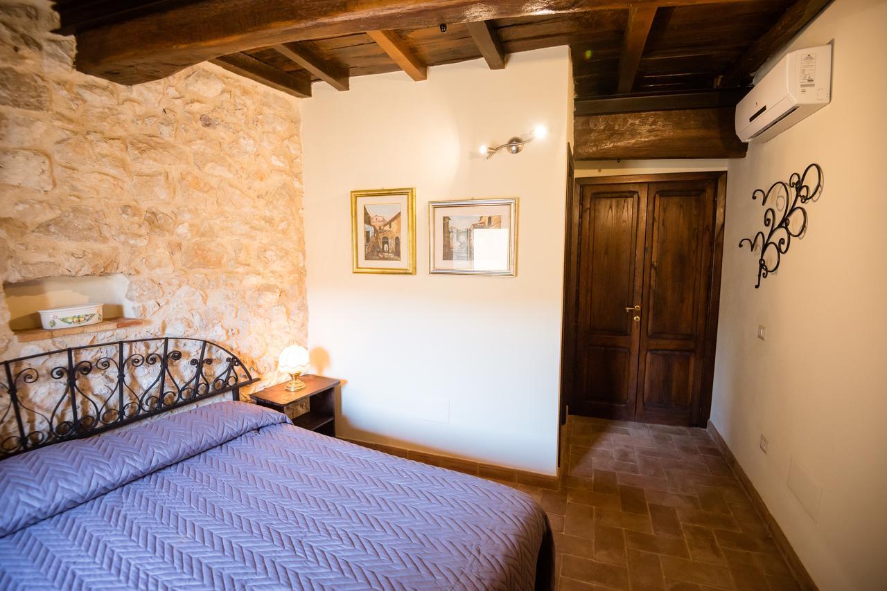 Bed and Breakfast Nena Al Borgo Castello Pico Екстер'єр фото