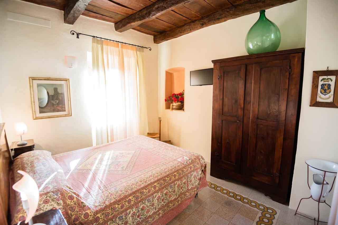 Bed and Breakfast Nena Al Borgo Castello Pico Екстер'єр фото